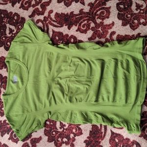 Athleta Breathe ruched tee